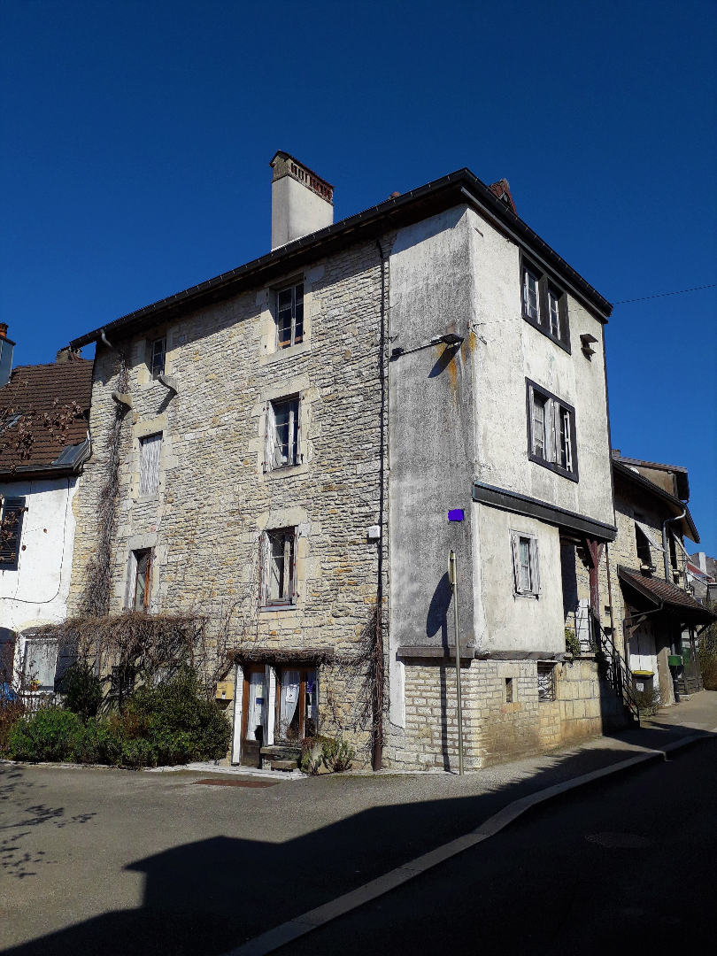 MAISON 10 pièces à vendre à QUINGEY